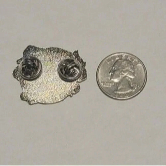 Pokemon Dratini, Dragonair, Dragonite Evolution Enamel Pin - Picture 5 of 5